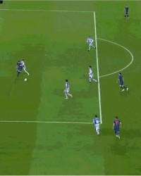  弗里克变阵三中卫激活进攻体系  