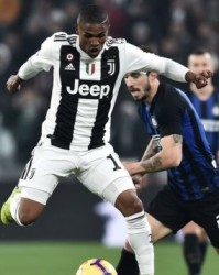  尤文图斯,中场核心重伤离场,斑马军团遭遇重大打击  