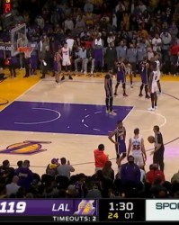  巴特勒三双热火加时险胜尼克斯  