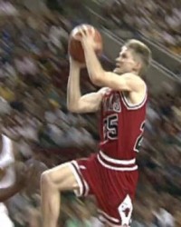  斯特拉斯堡补时绝杀对手，保级生死战添悬念