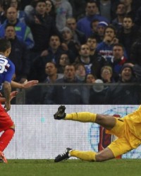  国际米兰创纪录连胜，提前锁定半程冠军  