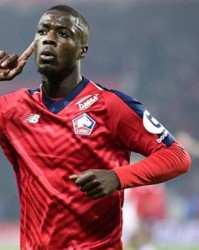  法甲黑马昂热五轮不败，冲击欧战席位势头强劲  