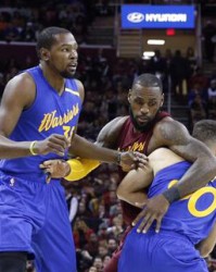  库里三分雨浇灭热火反扑勇士客场终结对手四连胜