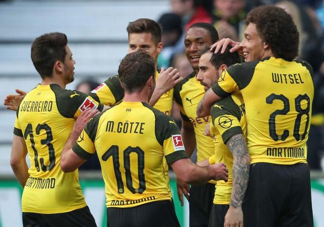  多特蒙德补时绝平保留德甲争冠悬念